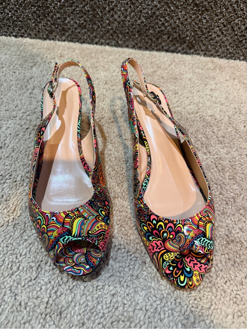 Multicolor Paisley Slingback Peep-Toe wedges